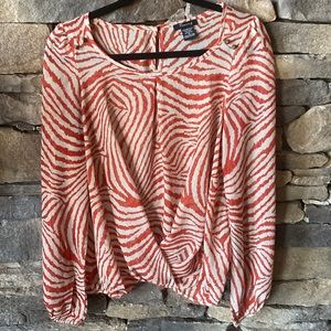 Timing long sleeve blouse. Burnt orange and tan. Blousy comfortable fit. Size M